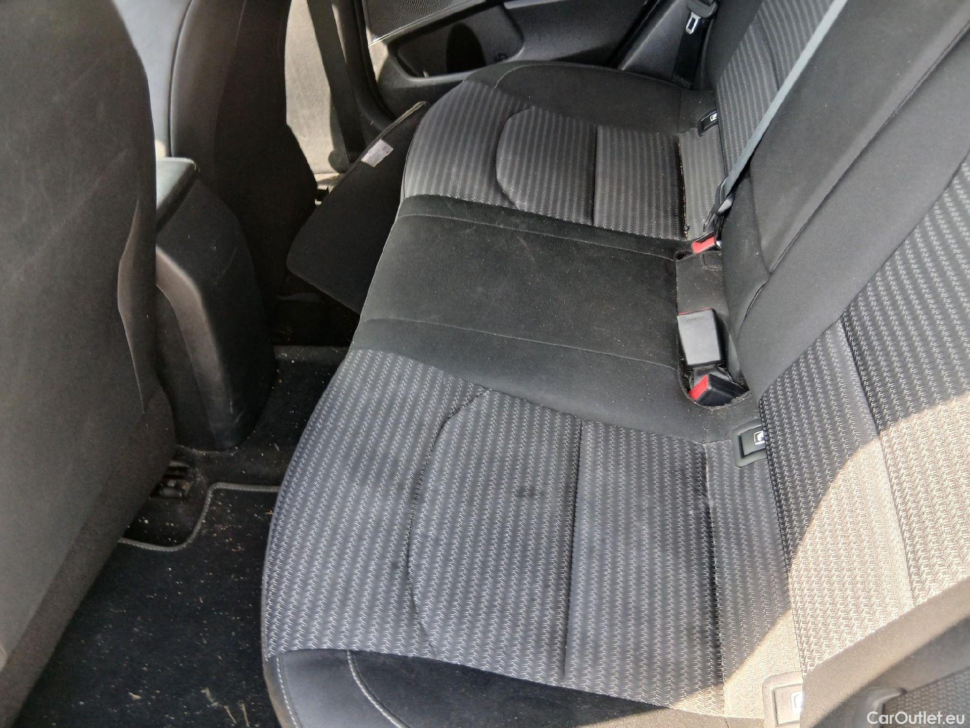  KIA  XCeed KIA  / 2019 / 5P / todoterreno 1.0 T-GDi Drive 88kW (120CV) #23