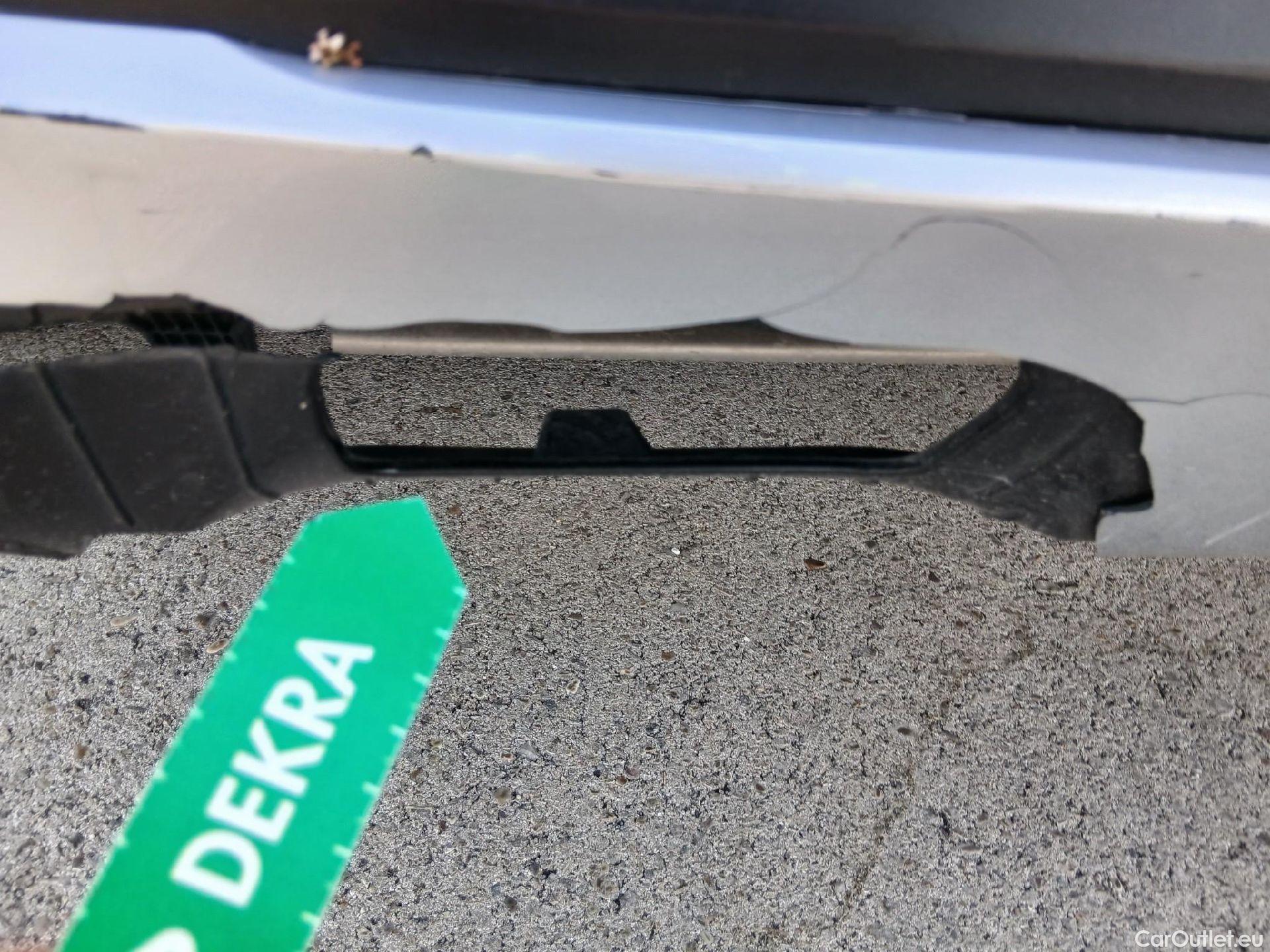  KIA  XCeed KIA  / 2019 / 5P / todoterreno 1.0 T-GDi Drive 88kW (120CV) #31