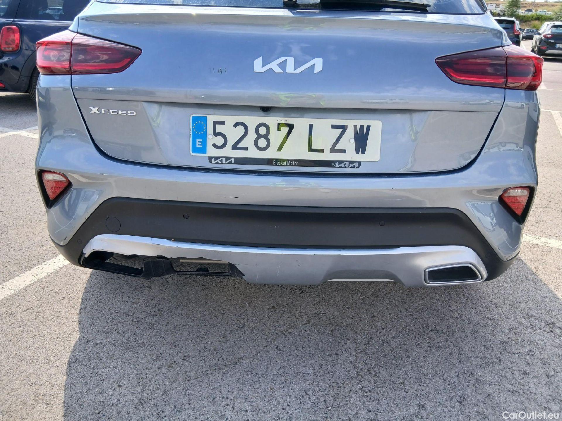  KIA  XCeed KIA  / 2019 / 5P / todoterreno 1.0 T-GDi Drive 88kW (120CV) #28