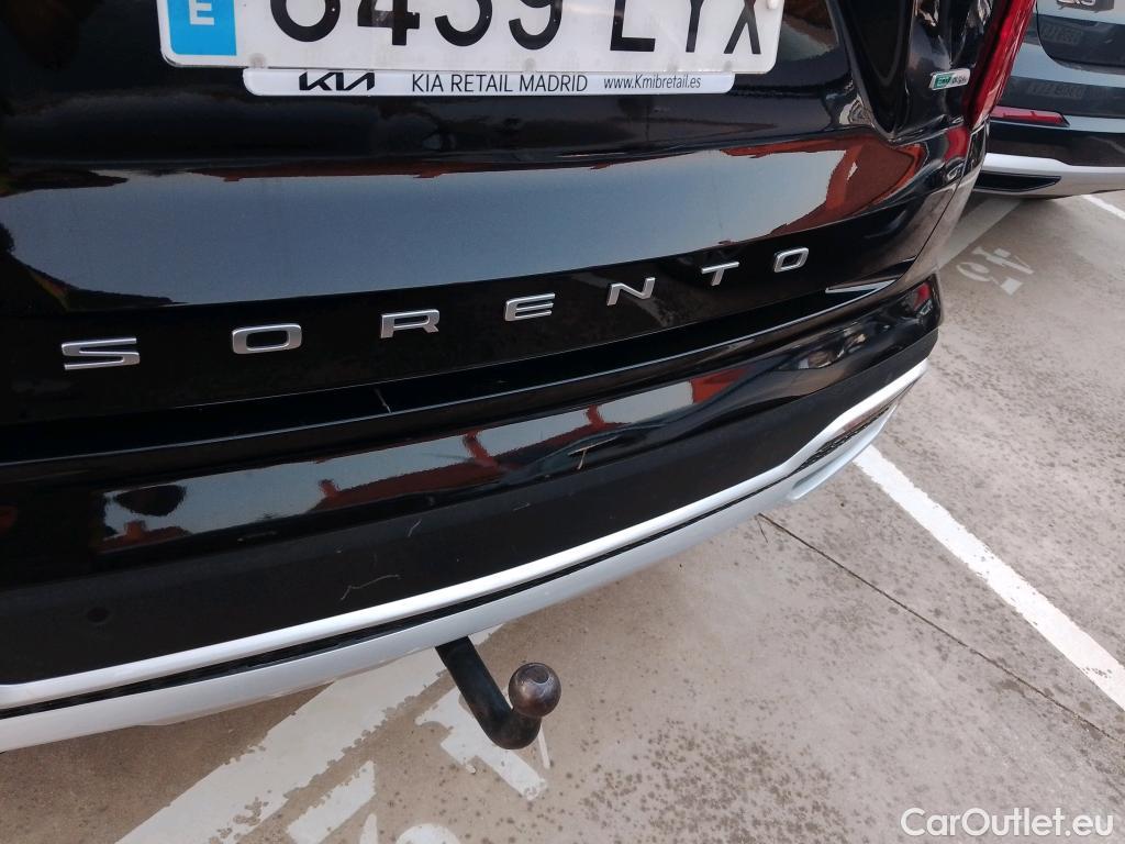  KIA  Sorento KIA  / 2020 / 5P / todoterreno 1.6 T-GDi PHEV Emotion 4x4 7pl #28