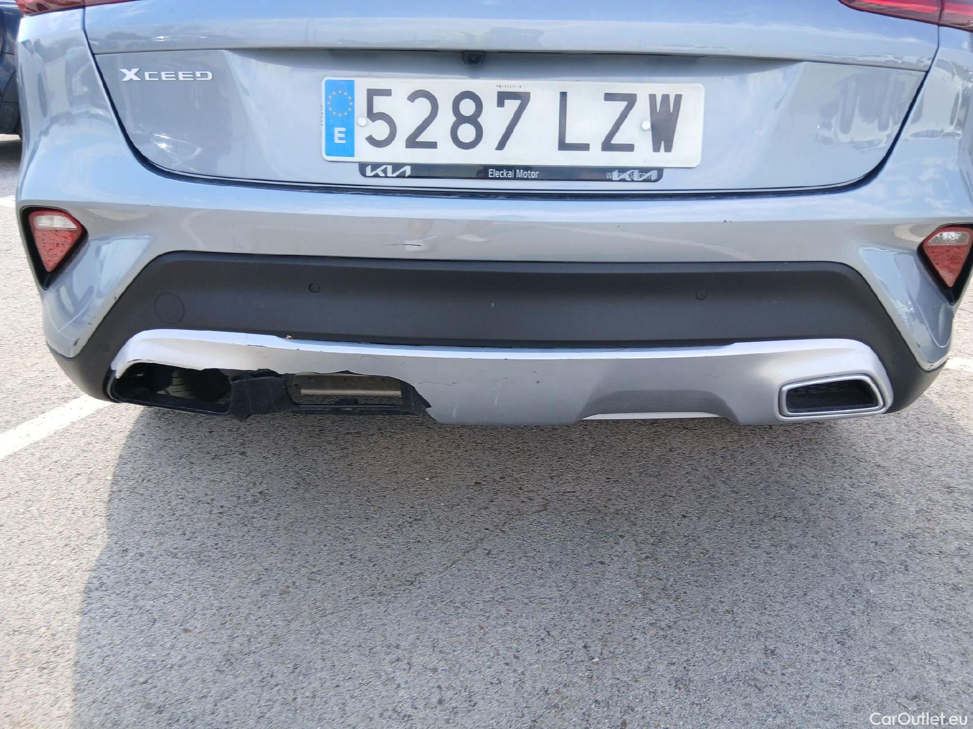  KIA  XCeed KIA  / 2019 / 5P / todoterreno 1.0 T-GDi Drive 88kW (120CV) #35