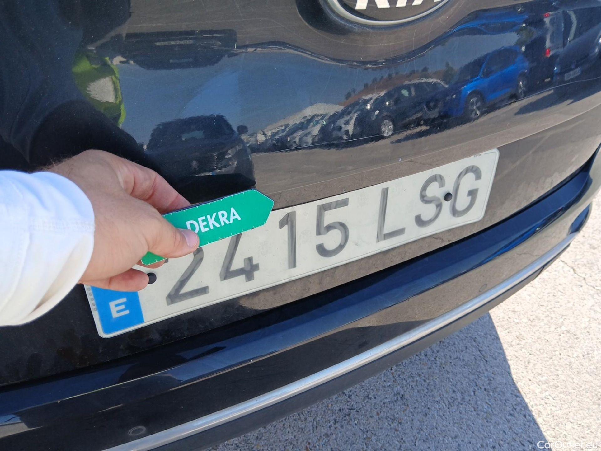  KIA  Sportage KIA  / 2018 / 5P / todoterreno 1.6 MHEV Drive 100kW (136CV) 4x2 #13