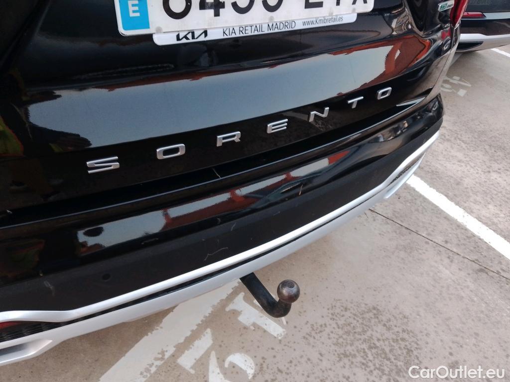  KIA  Sorento KIA  / 2020 / 5P / todoterreno 1.6 T-GDi PHEV Emotion 4x4 7pl #30