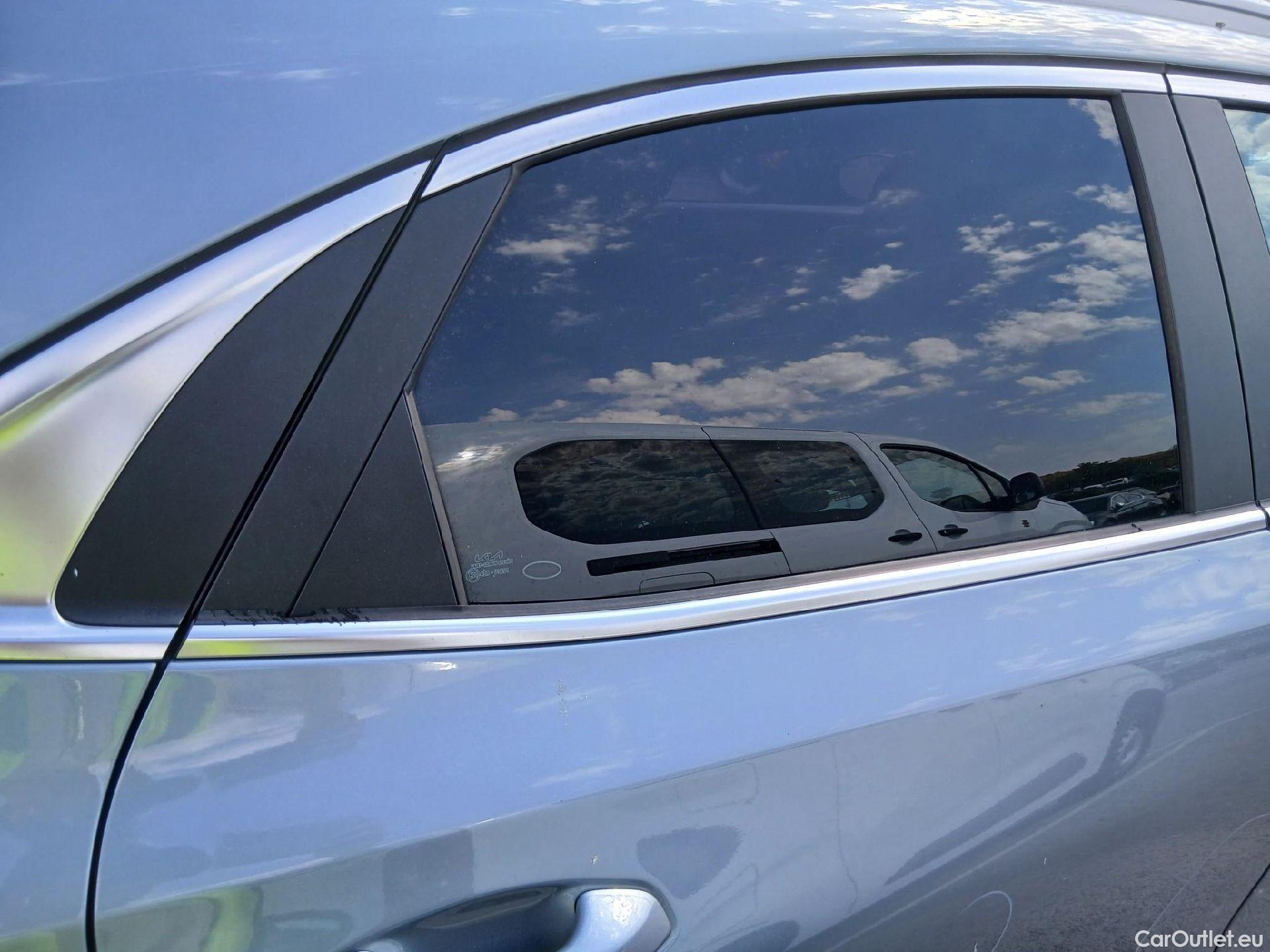  KIA  XCeed KIA  / 2019 / 5P / todoterreno 1.0 T-GDi Drive 88kW (120CV) #48