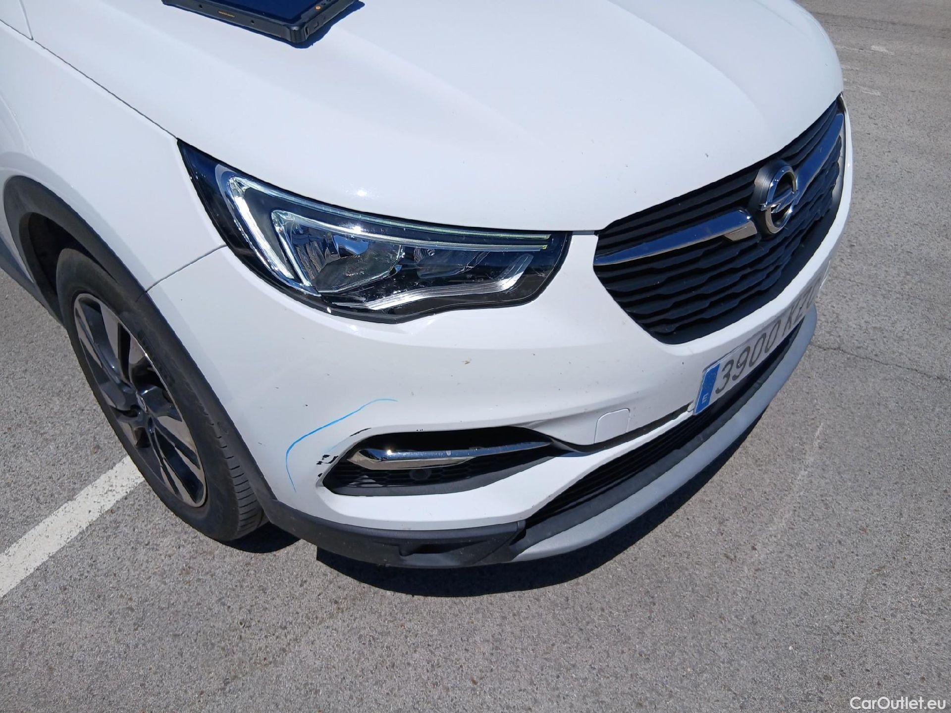  Opel   Grandland X OPEL / 2017 / 5P / todoterreno 1.5 CDTi 120 Aniversario Auto #3