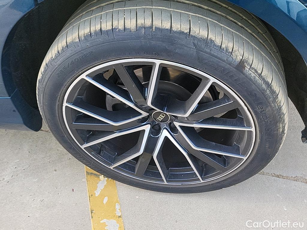  Audi  Q8 AUDI  / 2018 / 5P / todoterreno 50 TDI 210kW Black Line Plus quattro tip #36