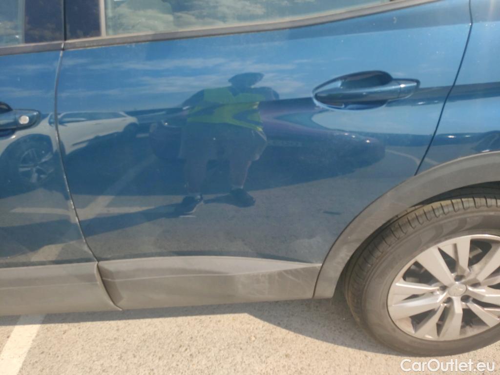  Peugeot  3008 PEUGEOT  / 2020 / 5P / todoterreno 1.5 BlueHDi 96kW (130CV) S&S Active Pack (CM) #9