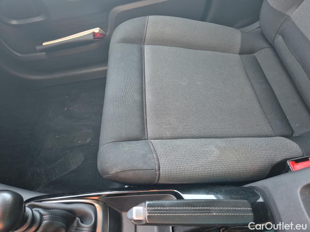  Citroen  C4 Cactus CITROEN  / 2018 / 5P / berlina con portón BlueHDi 74KW (100CV) S&S Feel #2
