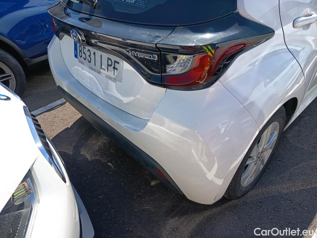  Toyota  Yaris TOYOTA  1.5 120H Business Plus #24