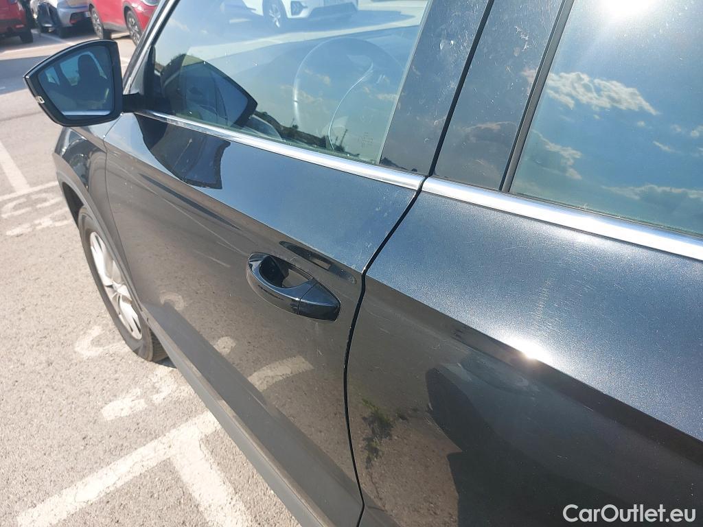  Skoda  Karoq SKODA  / 2021 / 5P / todoterreno 2.0 TDI 85kW (115CV) Ambition #3