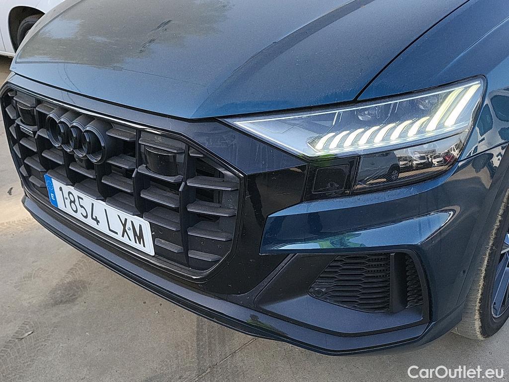  Audi  Q8 AUDI  / 2018 / 5P / todoterreno 50 TDI 210kW Black Line Plus quattro tip #34