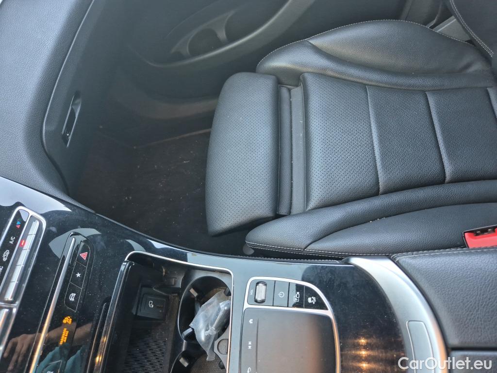 Mercedes  G-Klasee MERCEDES-BENZ GLC Coupé / 2019 / 5P / coupé GLC 200 d 4MATIC #25