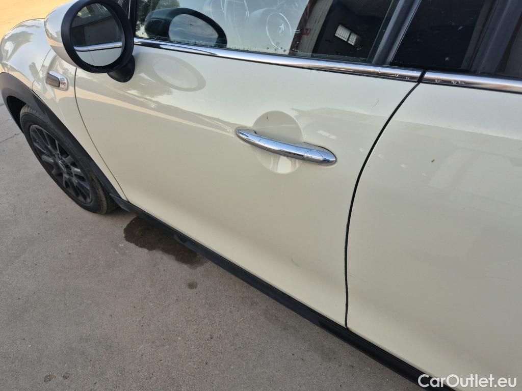  Mini  Cooper Mini 5p One 1.5 100CV MT6 E6dT #9