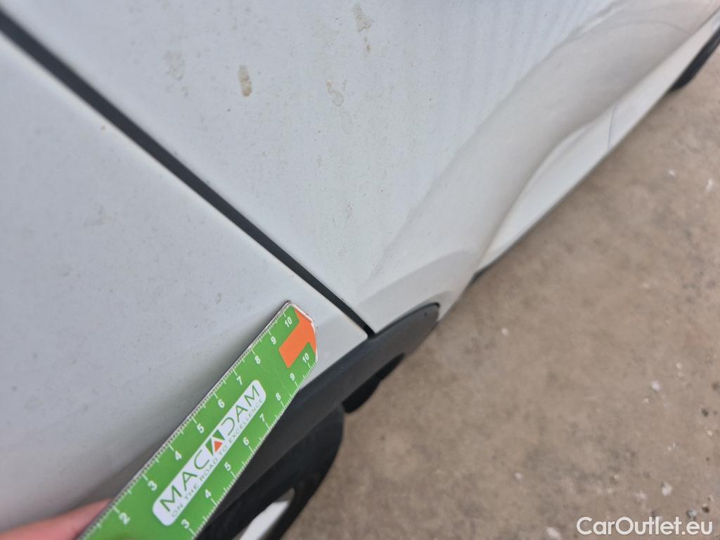  Volvo  XC 40 VOLVO XC40 / 2017 / 5P / todoterreno 1.5 T2 Momentum Core Auto #23