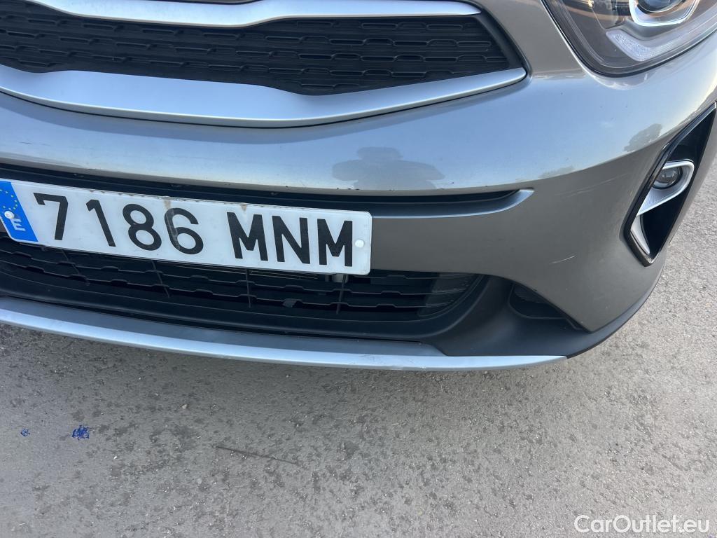  KIA  STONIC  Concept 1.0 T-GDI 100CV MT6 E6d #38