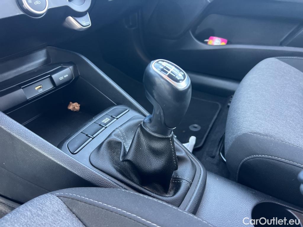  KIA  STONIC  Concept 1.0 T-GDI 100CV MT6 E6d #33