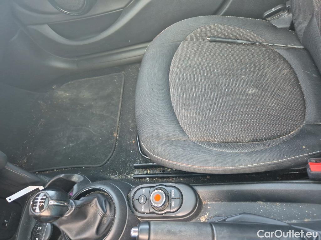  Mini  Cooper Mini 5p One 1.5 100CV MT6 E6dT #15