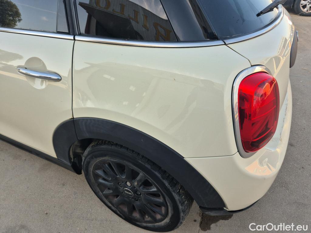  Mini  Cooper Mini 5p One 1.5 100CV MT6 E6dT #29