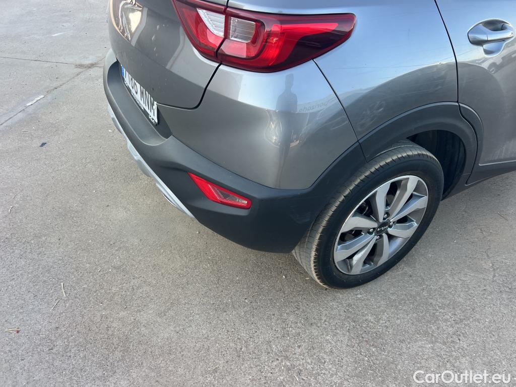  KIA  STONIC  Concept 1.0 T-GDI 100CV MT6 E6d #41