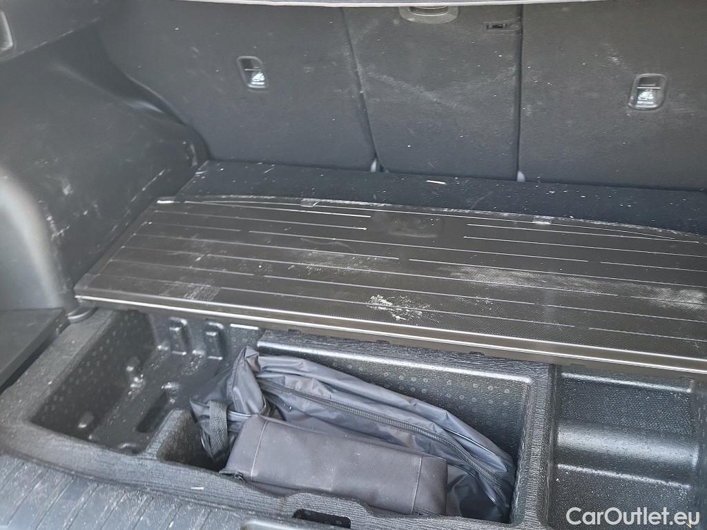  Hyundai  Tucson HYUNDAI  / 2020 / 5P / todoterreno 1.6 TGDI 110kW (150CV) 48V Tecno DCT 2C #31