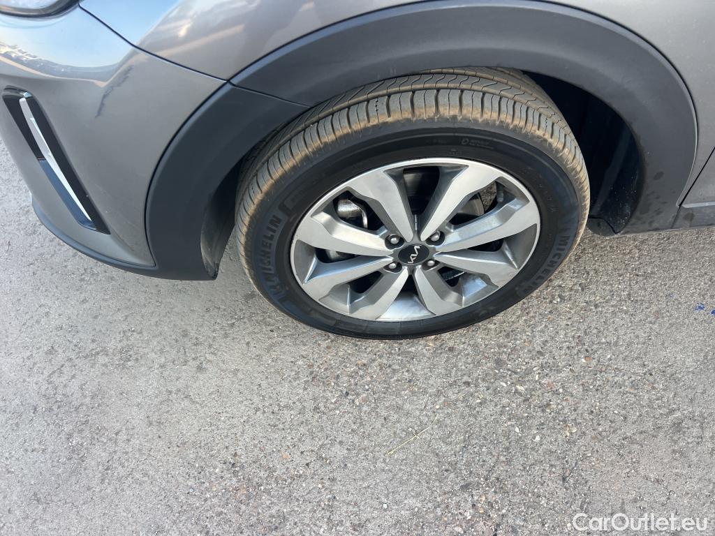 KIA  STONIC  Concept 1.0 T-GDI 100CV MT6 E6d #11
