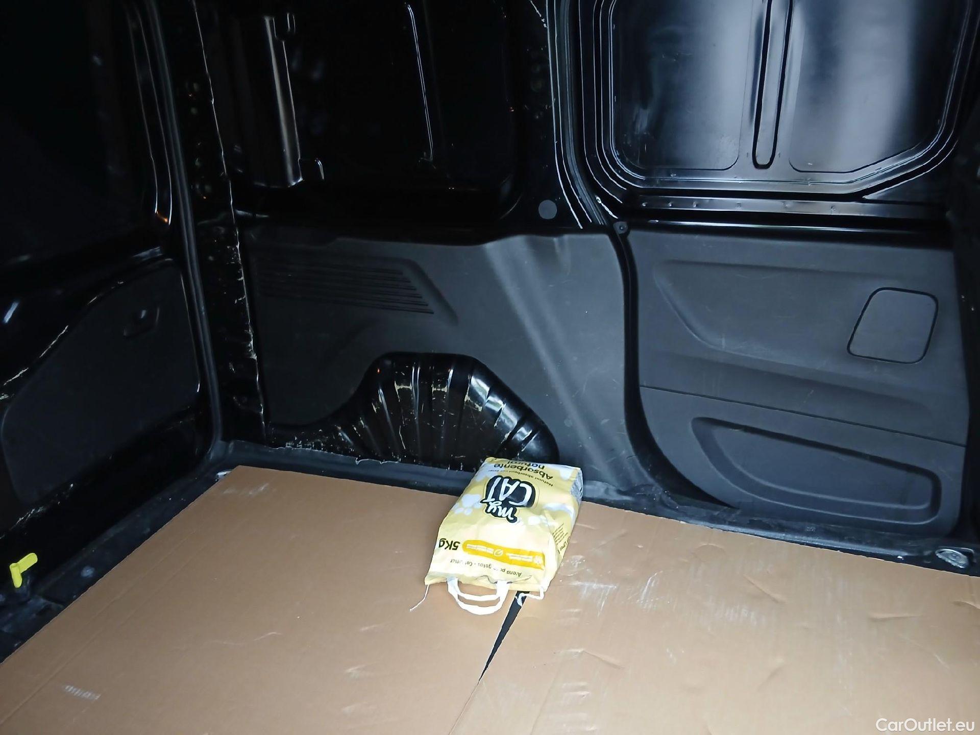  Citroen  Berlingo  Furgón Control M 1.5 BlueHDi #35