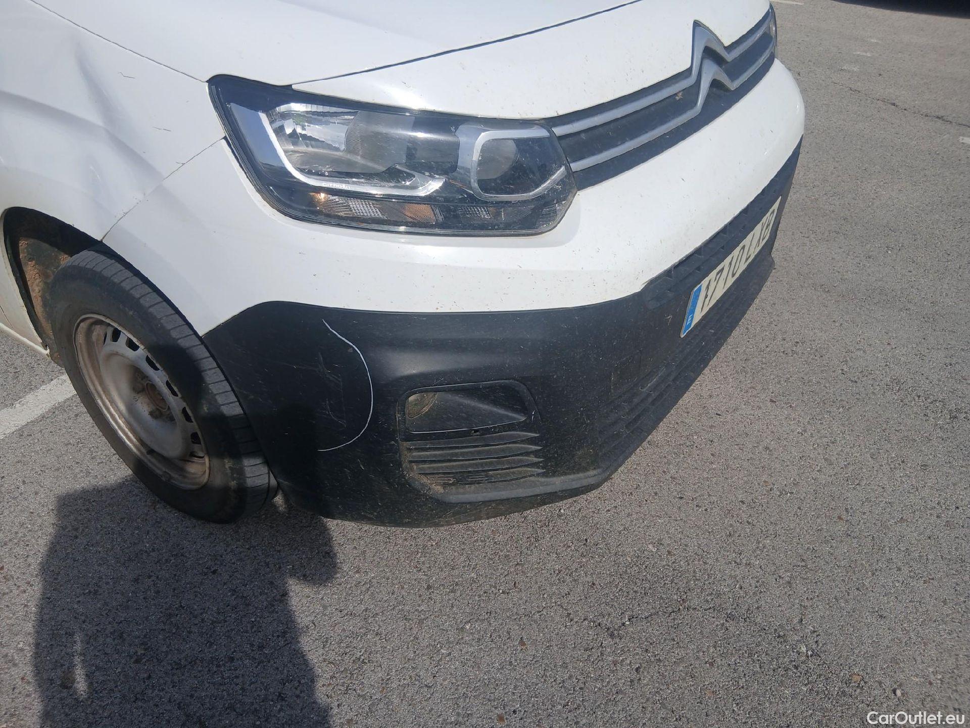  Citroen  Berlingo CITROEN  / 2018 / 3P / furgón derivado de turismo Talla M BlueHDi 100 CONTROL (AC2) #6