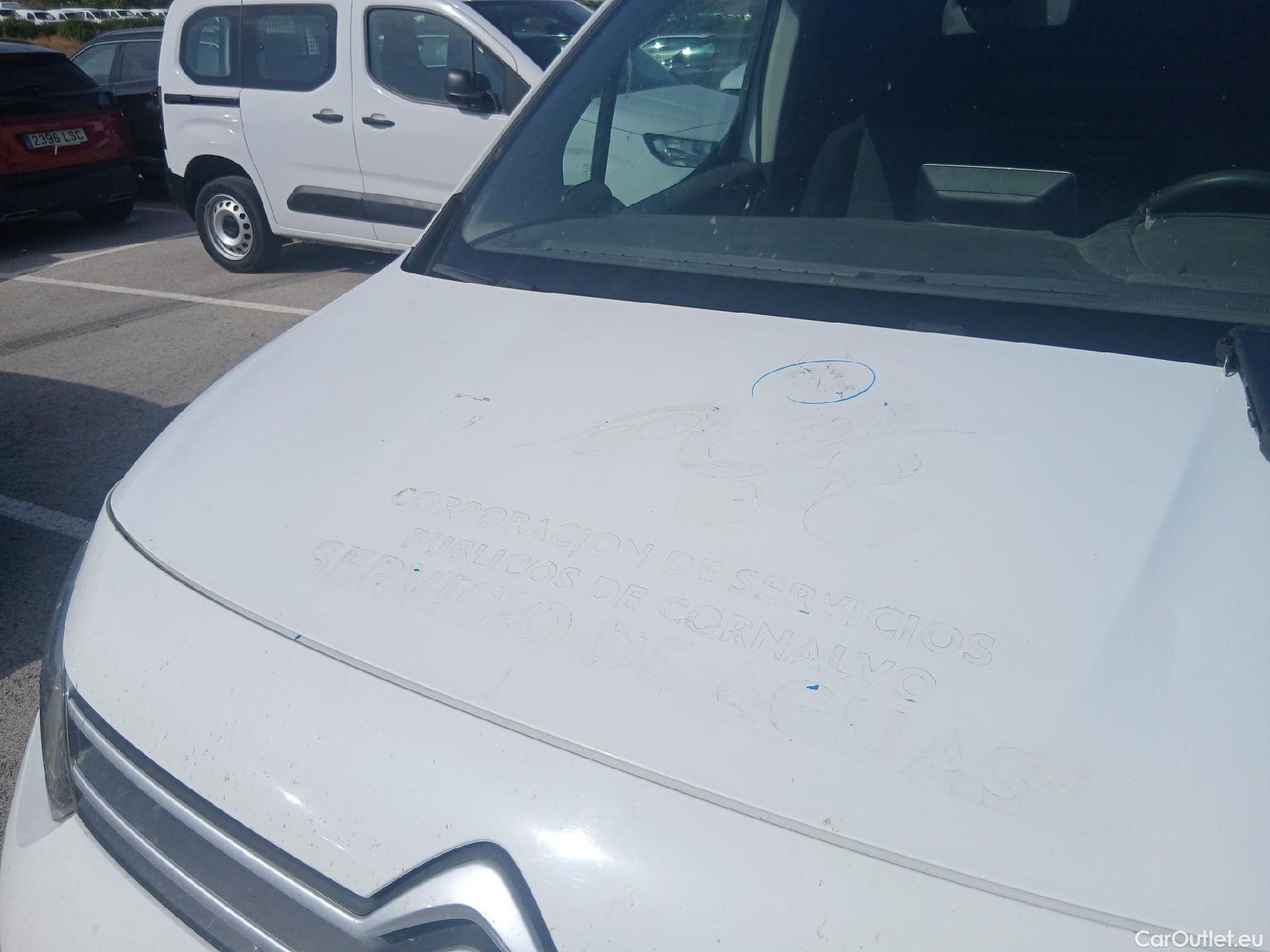  Citroen  Berlingo CITROEN  / 2018 / 3P / furgón derivado de turismo Talla M BlueHDi 100 CONTROL (AC2) #10