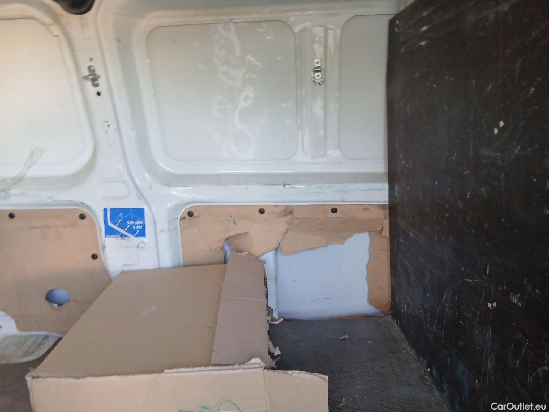  Ford  Transit FORD  Custom / 2012 / 4P / furgón Van 2.0 TDCI 96kW 320 L1 MHEV Trend #51