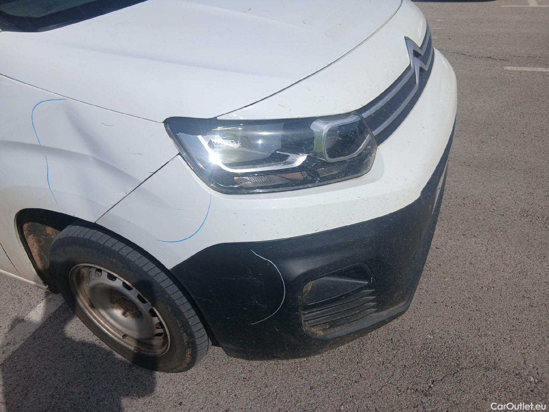  Citroen  Berlingo CITROEN  / 2018 / 3P / furgón derivado de turismo Talla M BlueHDi 100 CONTROL (AC2) #8