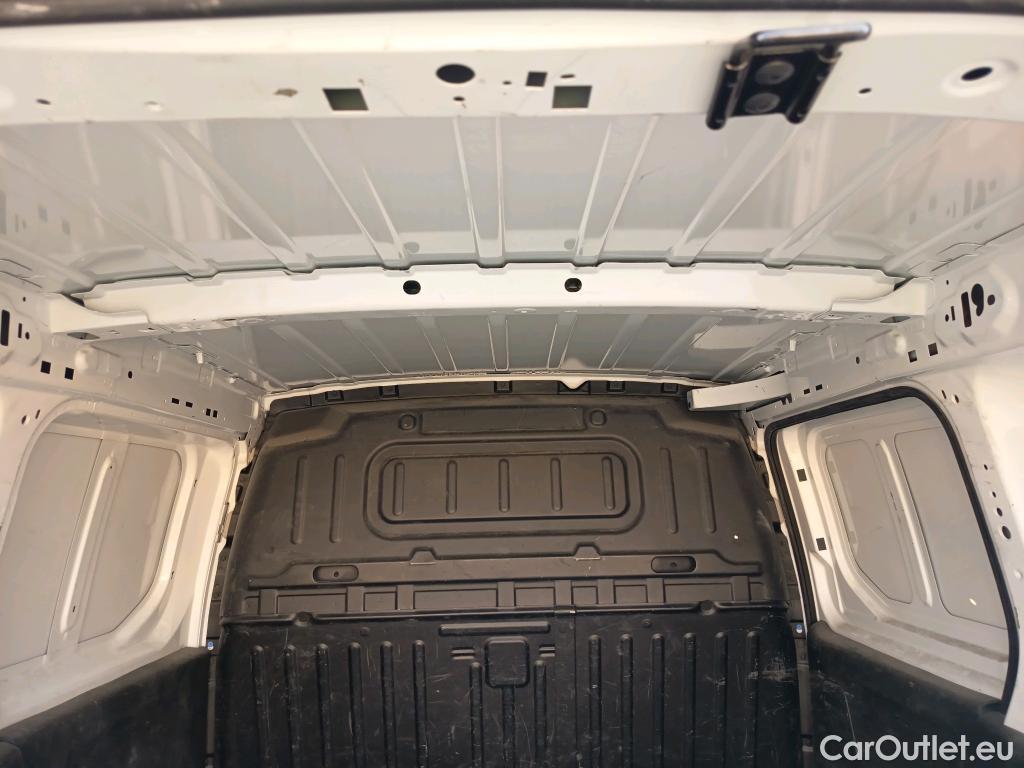  Peugeot  Partner PEUGEOT  / 2018 / 4P / furgón derivado de turismo Premium Standard 600kg BlueHDi 73kW #14