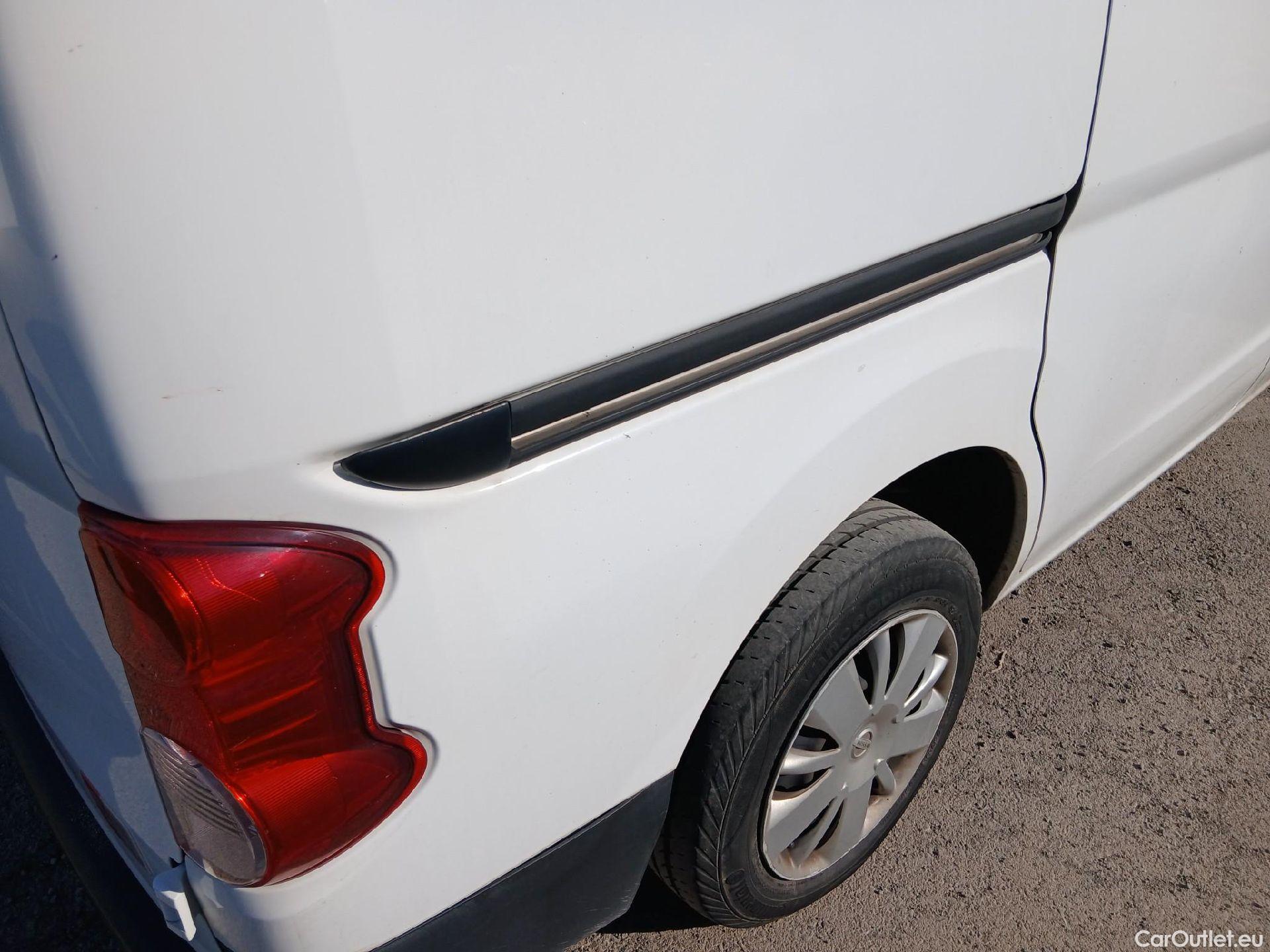  Nissan  NV200 NISSAN  / 2009 / 5P / combi Combi 5 1.5dCi 66kW (90CV) COMFORT Portó #19