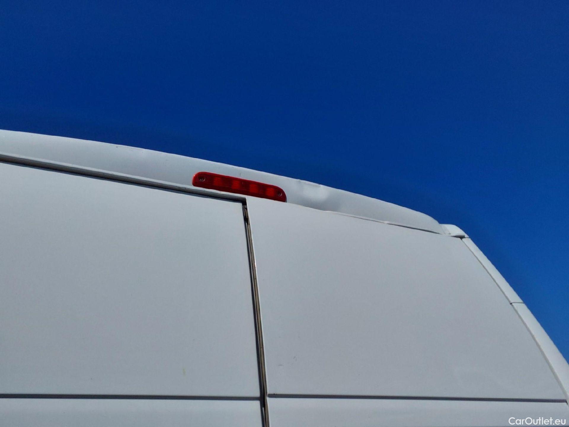  Opel  Movano OPEL  / 2021 / 4P / furgón Furgón Base L3H3 3.5T 2.2 BlueHDi 103kW #45