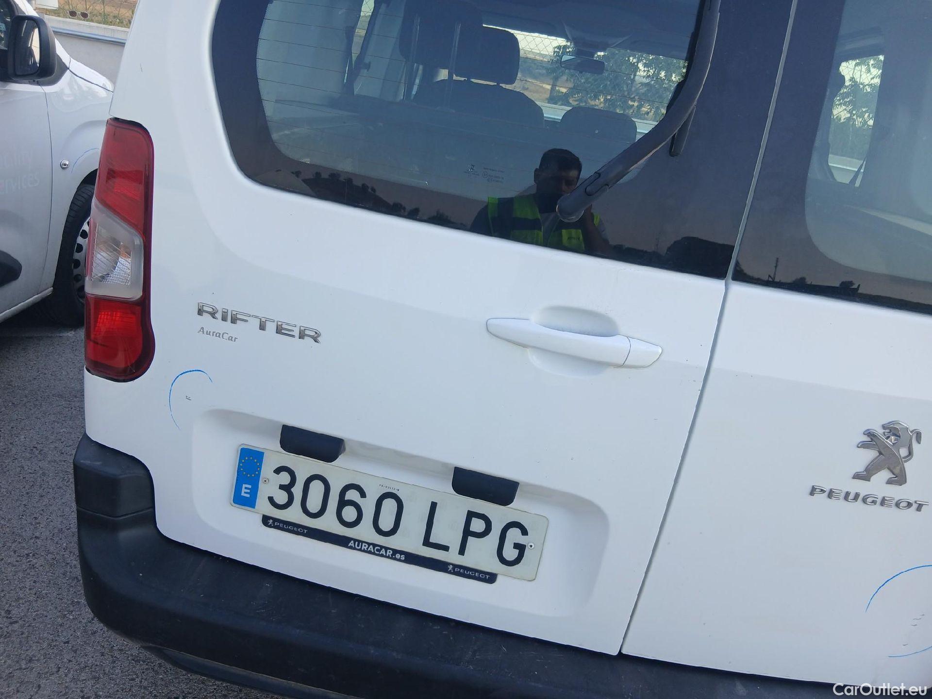  Peugeot  RIFTER PEUGEOT  / 2018 / 4P / combi Active Standard BlueHDi 73kW (IND) #34