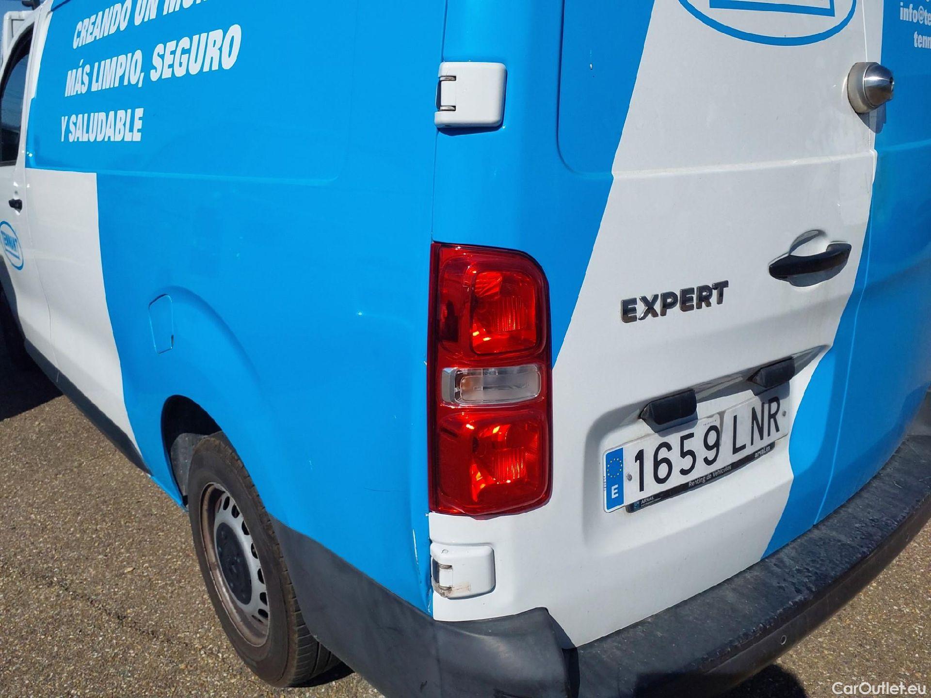  Peugeot  Expert PEUGEOT  / 2016 / 4P / furgón Furgón Premium 2.0 BlueHDi 120 S&S Long #10