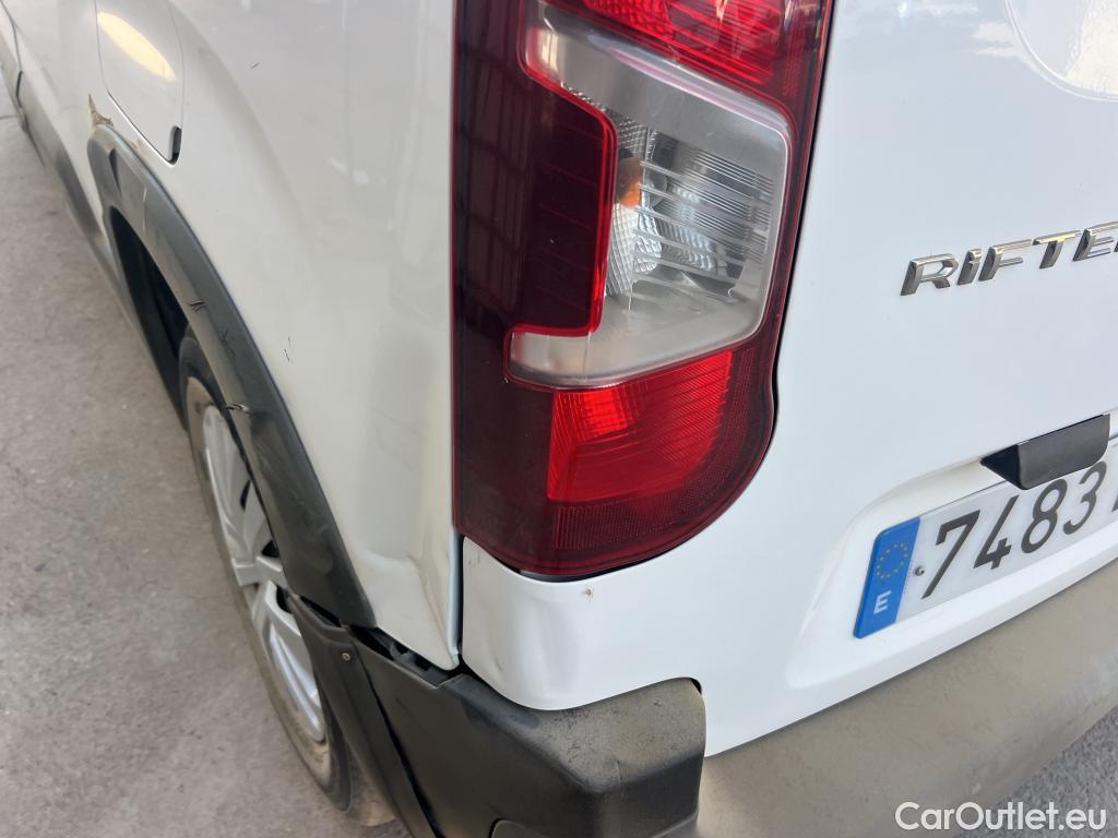  Peugeot  RIFTER PEUGEOT  / 2018 / 4P / combi Active Standard BlueHDi 73kW (IND) #14