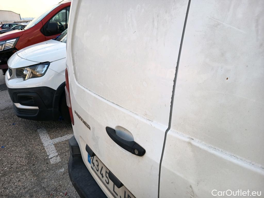  Peugeot  Partner PEUGEOT  / 2018 / 4P / furgón derivado de turismo Premium Standard 600kg BlueHDi 73kW #3