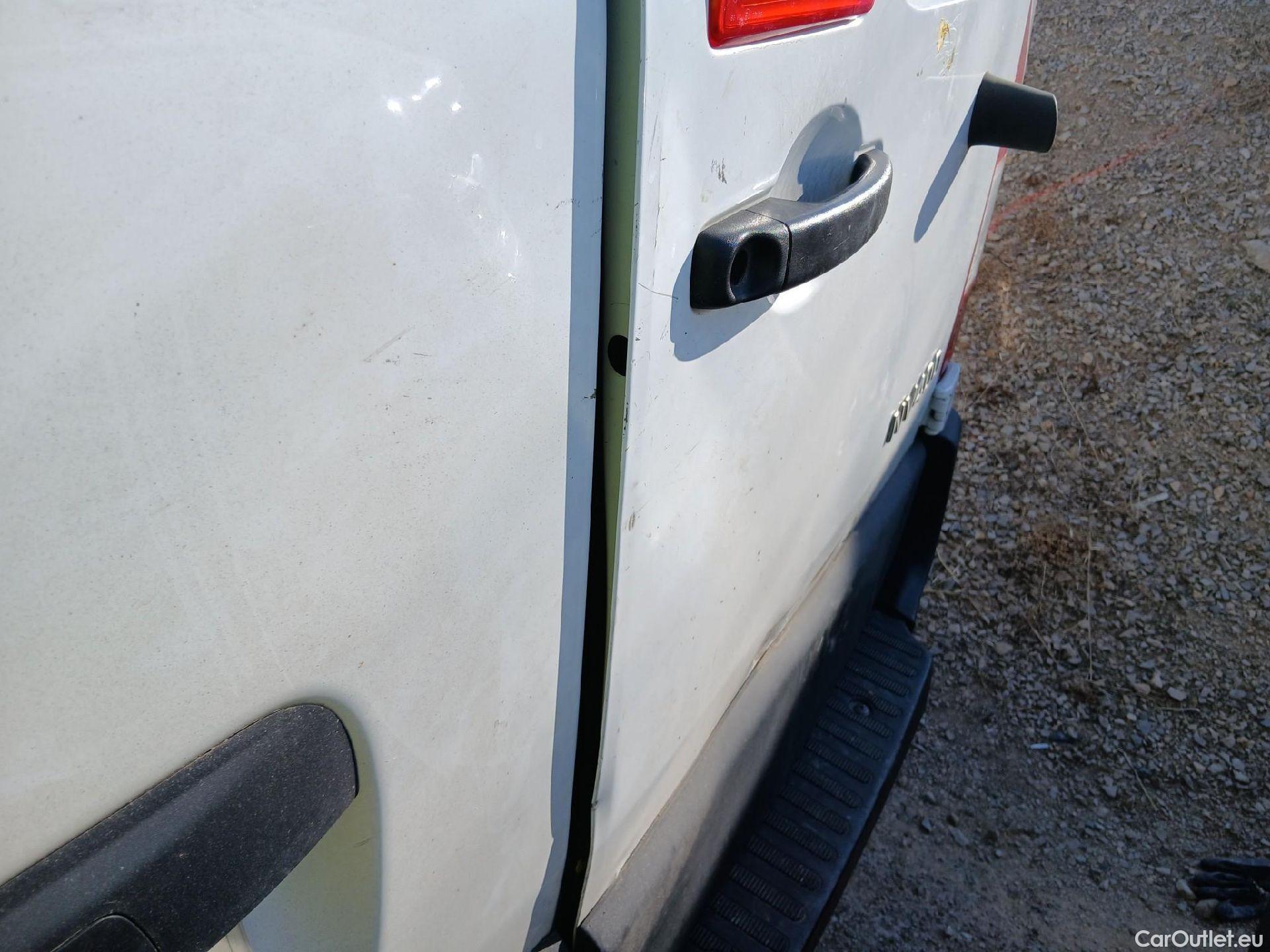  Nissan  NV400 NISSAN  / 2011 / 4P / furgón L2H2 3,5T 2.3dCi EU6 96kW FWD BASIC #22