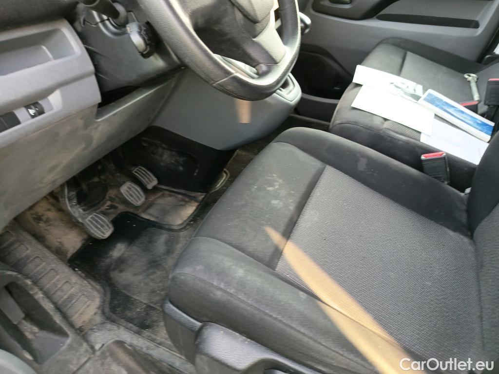  Peugeot  Expert PEUGEOT  / 2016 / 4P / furgón Furgón Pro 1.5 BlueHDi 120 Standard #20