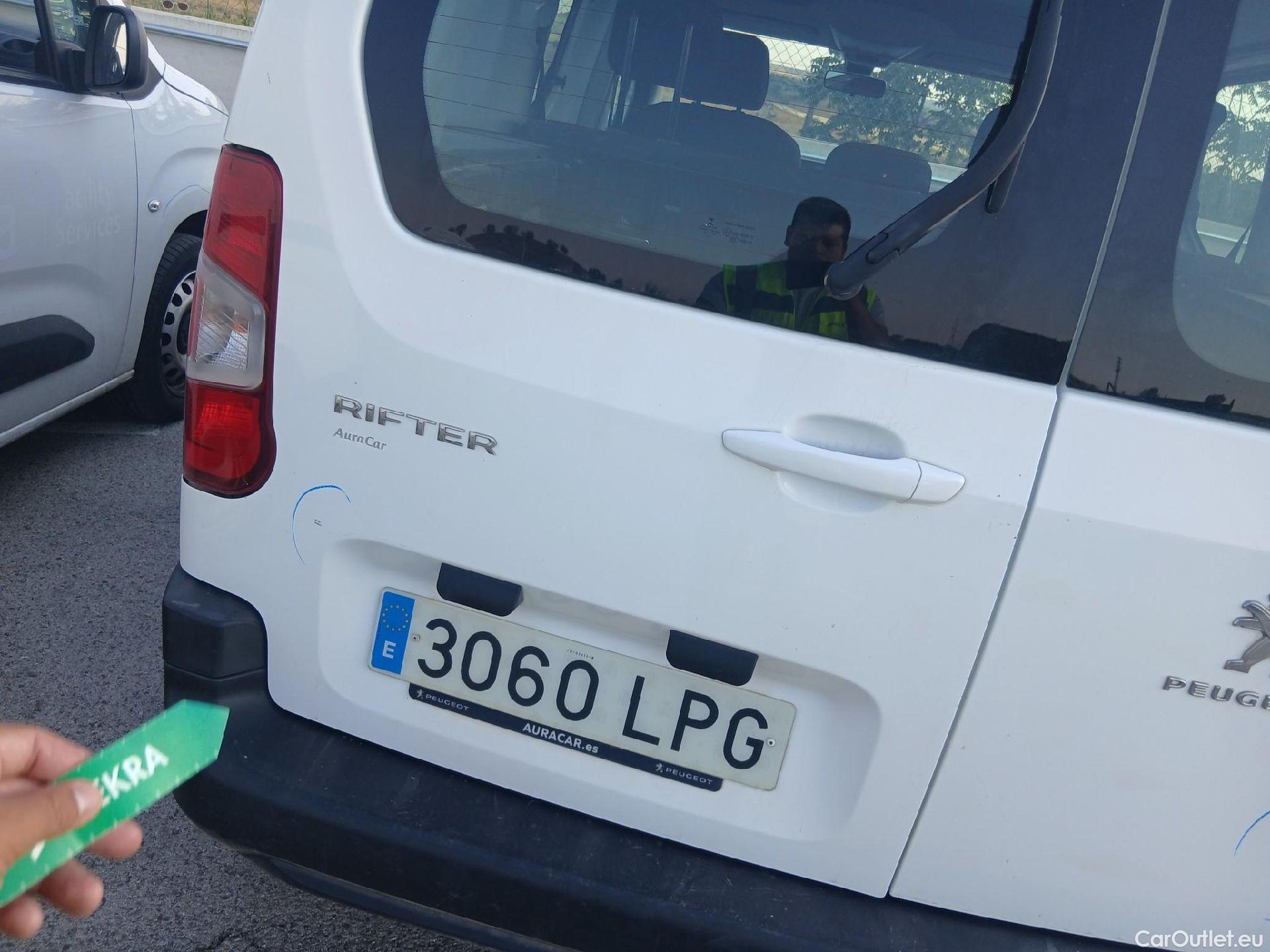  Peugeot  RIFTER PEUGEOT  / 2018 / 4P / combi Active Standard BlueHDi 73kW (IND) #35