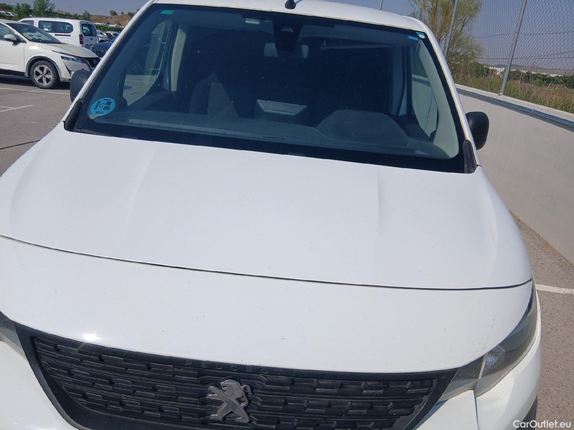  Peugeot  Partner PEUGEOT  / 2018 / 4P / furgón derivado de turismo Premium Long 1000kg BlueHDi 73kW #7