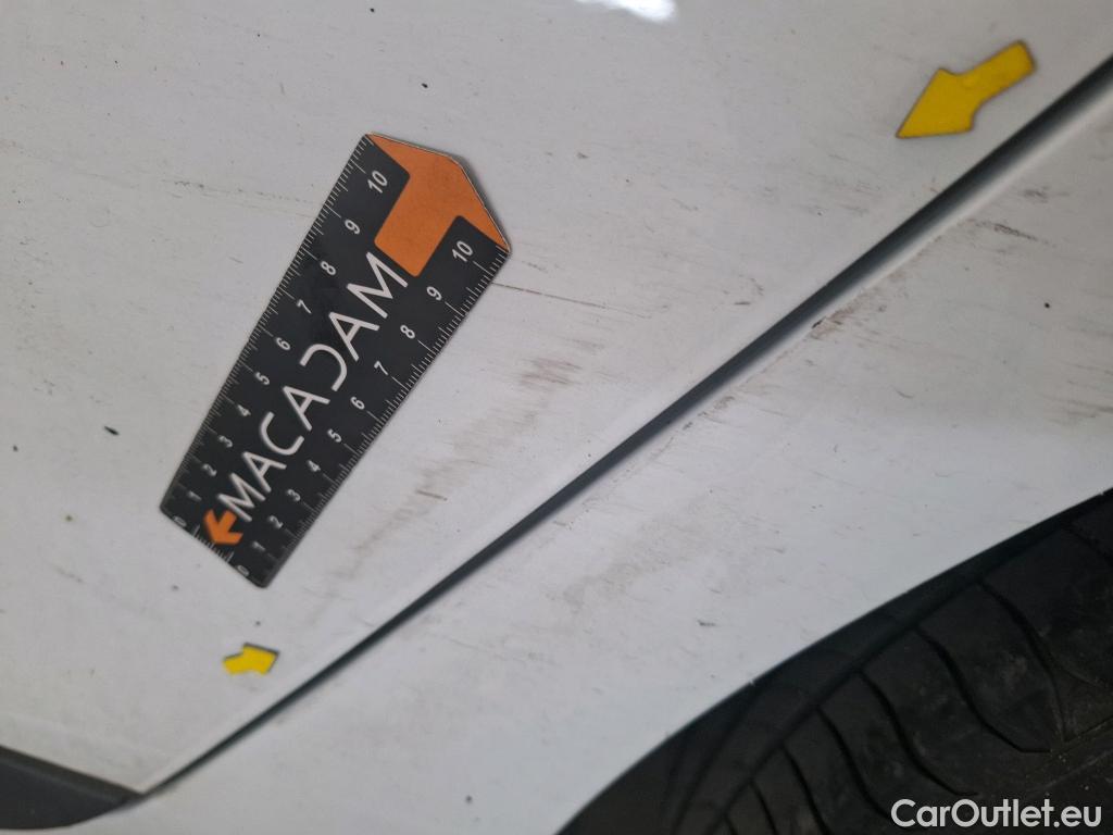  Renault  Clio  IV Air MediaNav 1.5 dCi 75CV BVM5 E6 #55