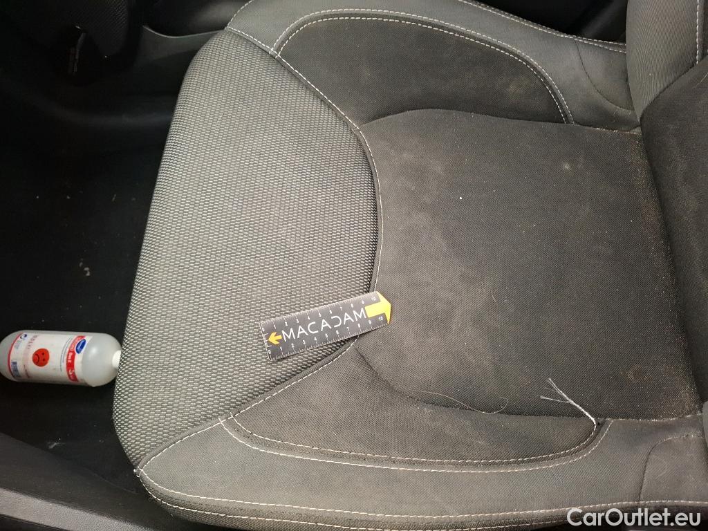  Renault  Clio  IV Air MediaNav 1.5 dCi 75CV BVM5 E6 #41