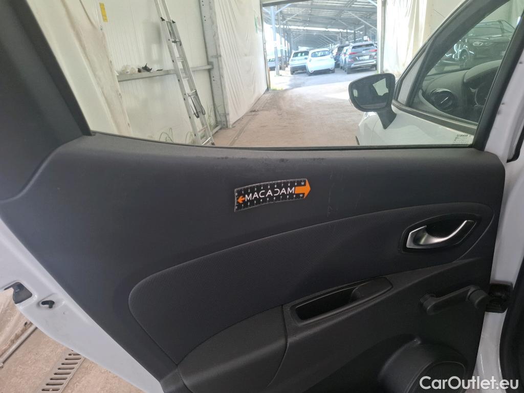  Renault  Clio  IV Air MediaNav 1.5 dCi 75CV BVM5 E6 #38