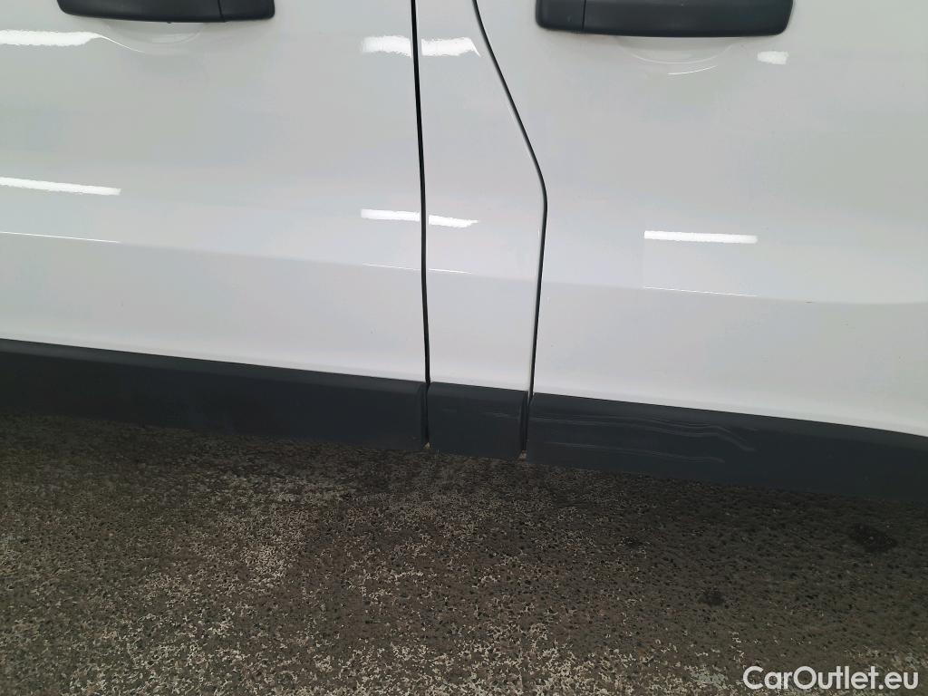  Renault  Trafic RENAULT  / 2019 / 4P / Fourgon tole FG GCF L1H1 1000 Energy dCi 145 EDC #12