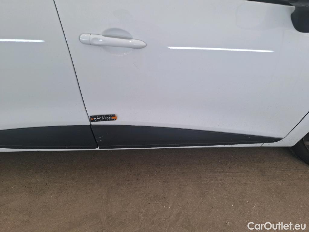  Renault  Clio  IV Air MediaNav 1.5 dCi 75CV BVM5 E6 #51