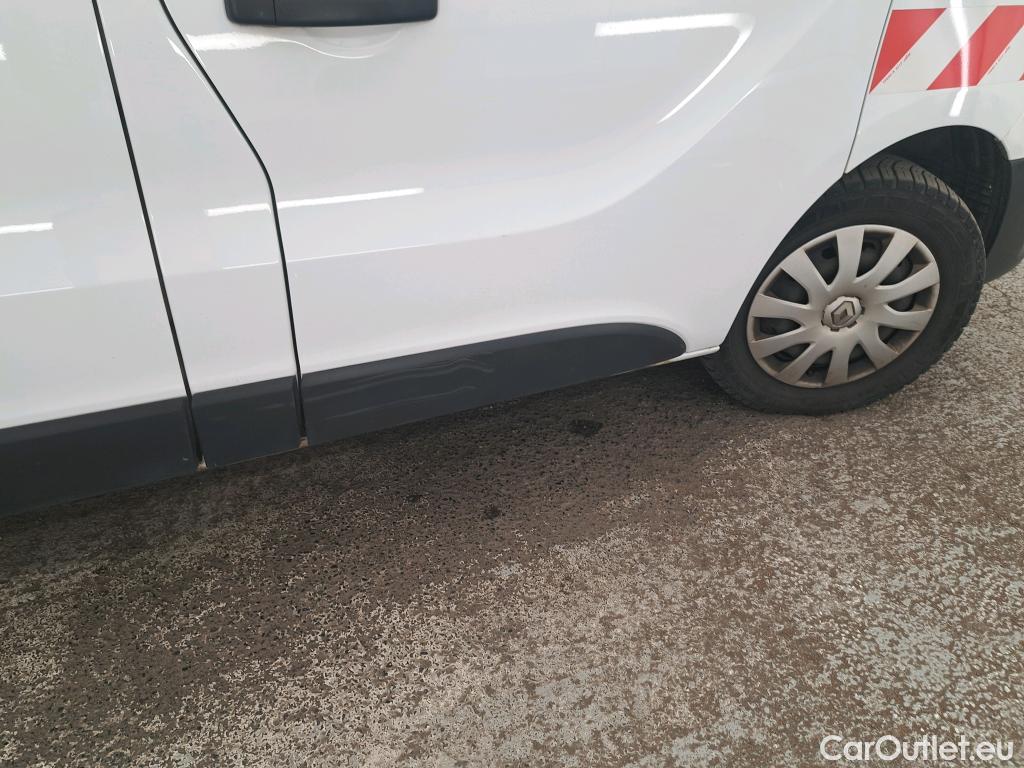 Renault  Trafic RENAULT  / 2019 / 4P / Fourgon tole FG GCF L1H1 1000 Energy dCi 145 EDC #1