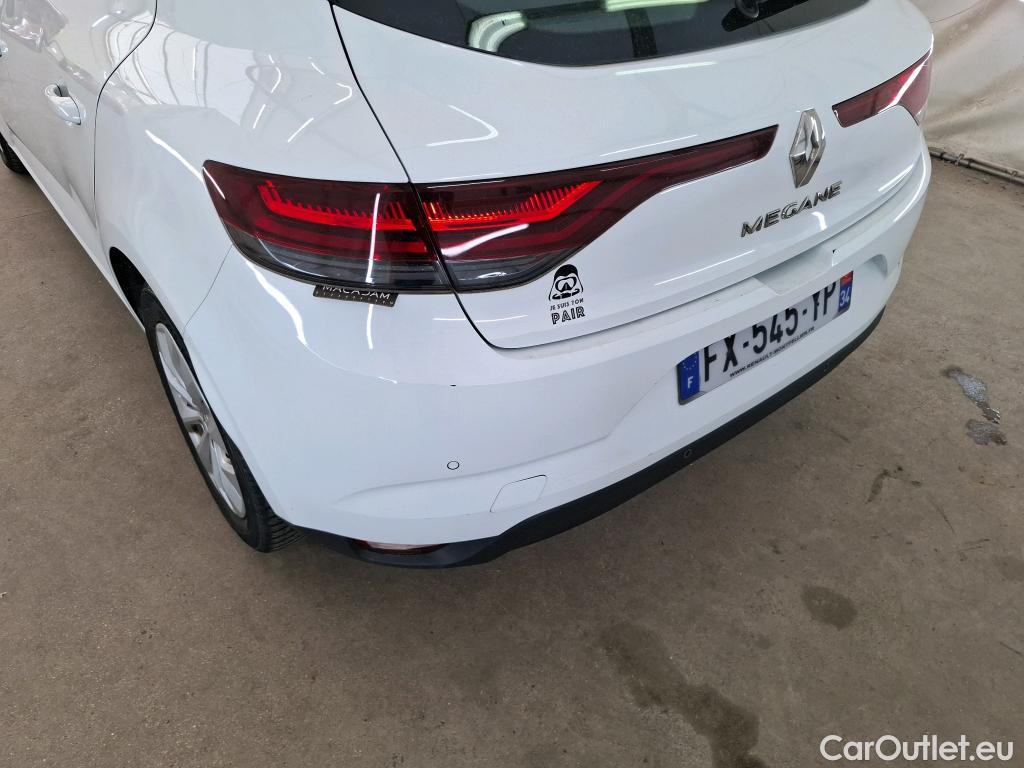  Renault  Megane  IV Berline 5pt. Société Air Nav 1.5 dCi 90CV BVM6 E6 #25