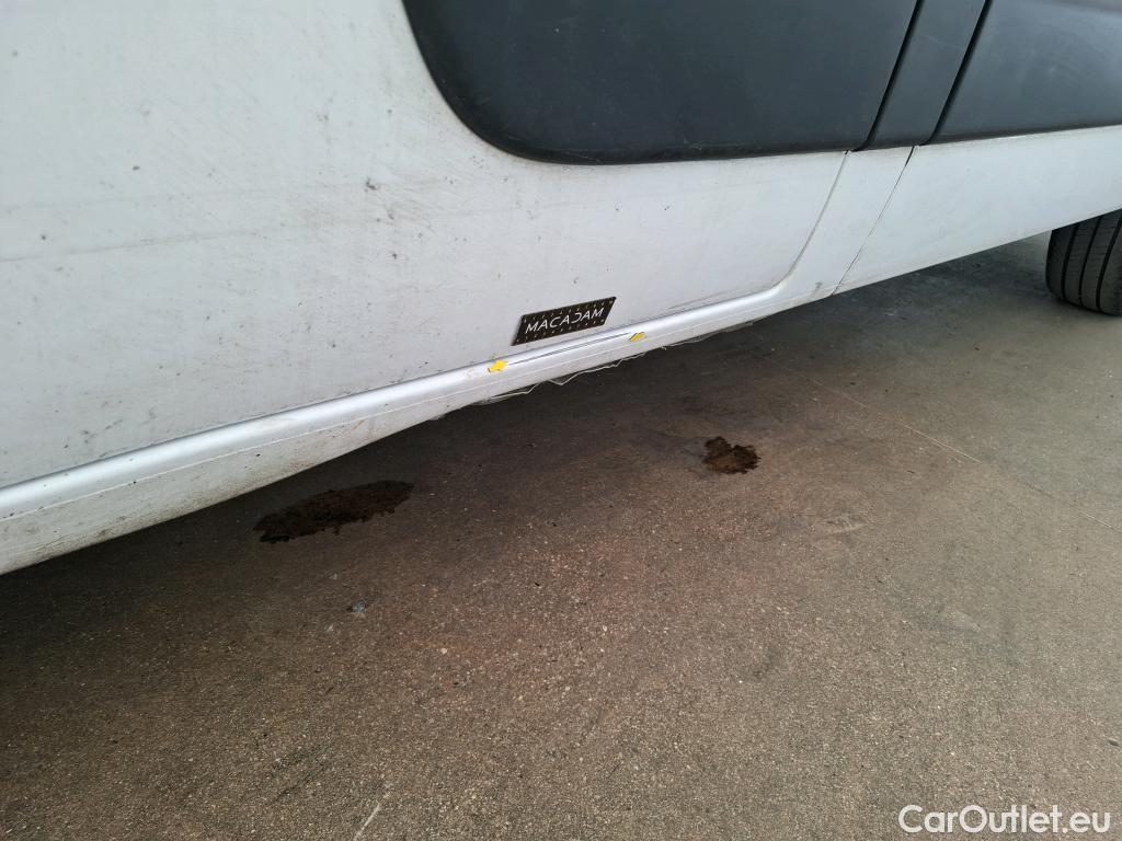  Renault  Master  III Fourgon L1H1 3 5 Grand Confort 2.3 dCi 135CV BVM6 E6dT #28