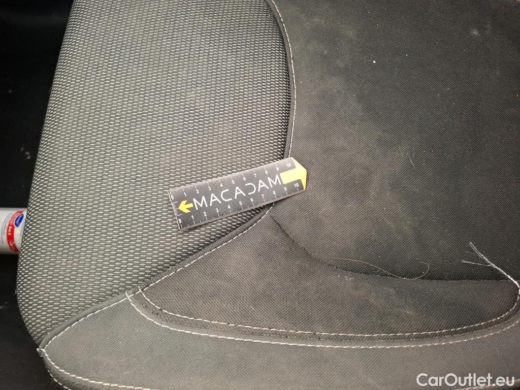  Renault  Clio  IV Air MediaNav 1.5 dCi 75CV BVM5 E6 #42